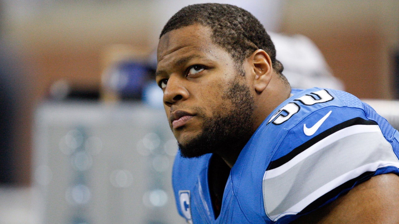 Addressing The Cowboys-Suh Trade Rumor